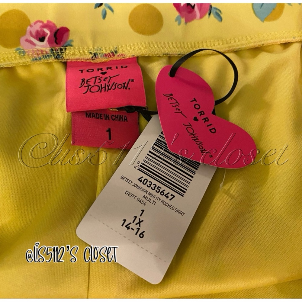 SET Torrid Betsey Johnson Yellow Rose Tie Front Crop Top & Ruched Skirt 1X 14 16 - Picture 11 of 16
